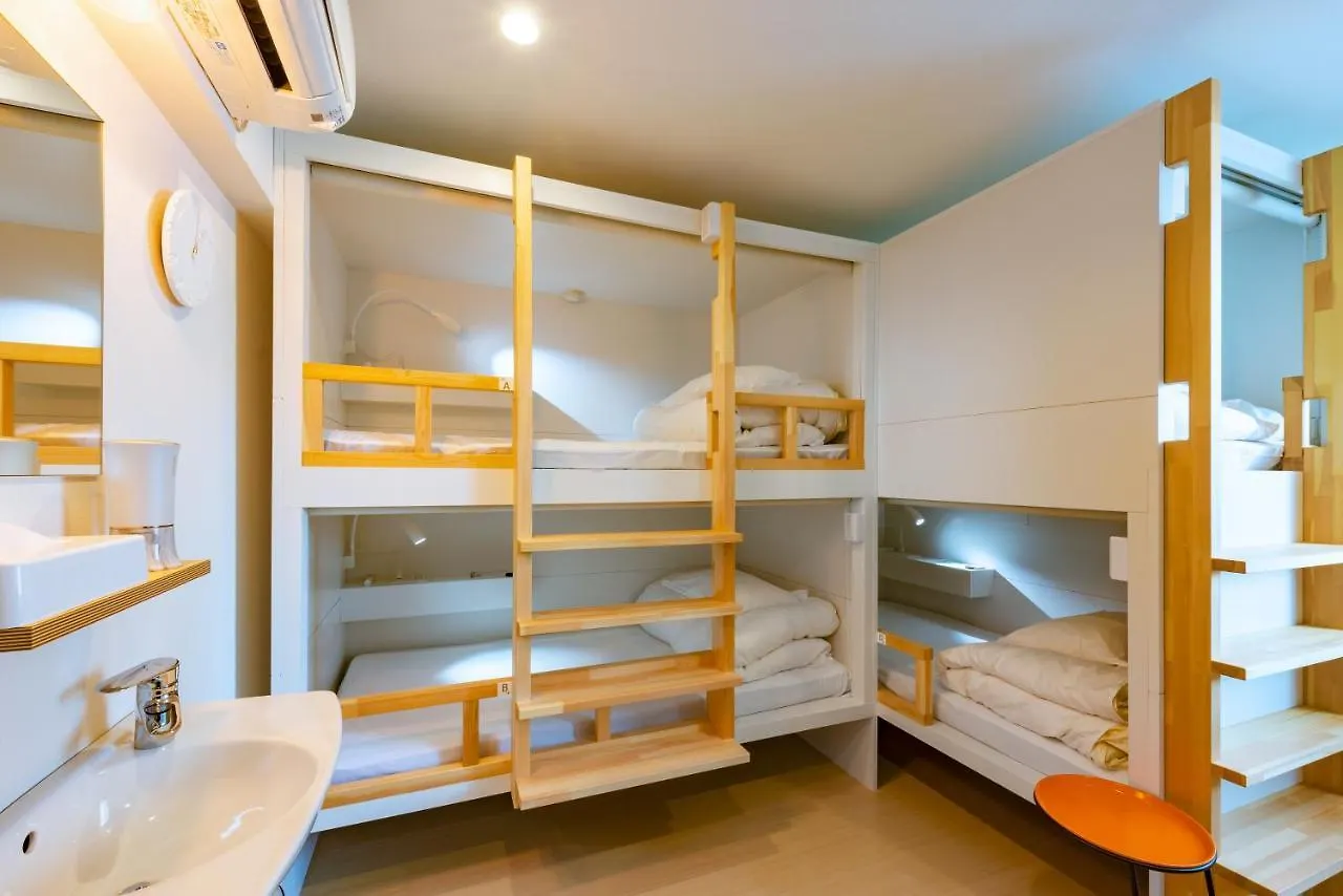 plat hostel keikyu sapporo sky